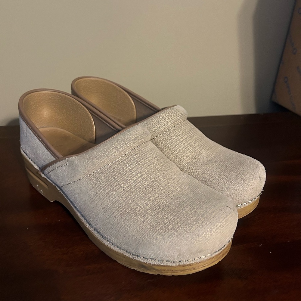 Dansko shoes